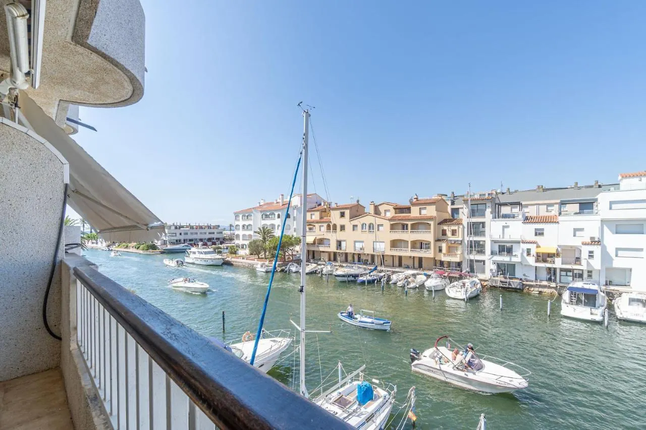 Ref 403 Apartment Empuriabrava Spain